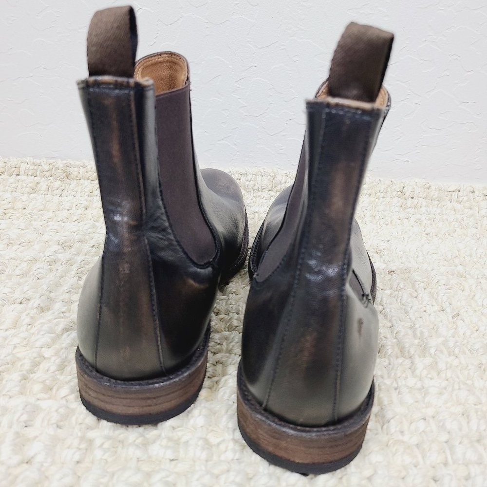 NEW FRYE Leather Distressed Tyler Chelsea Boots - Picture 5 of 8